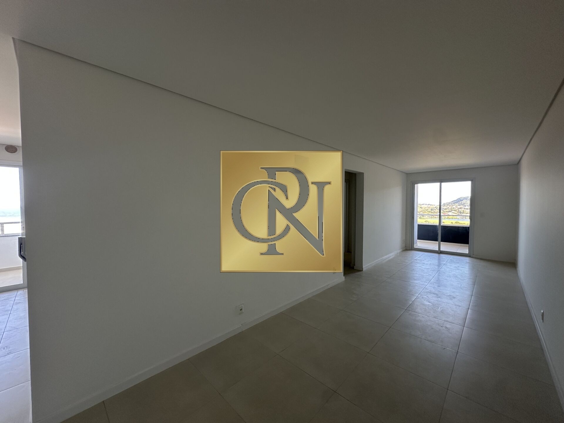 Apartamento 3 Quartos com Suíte e Vista Mar na Praia da Vila, Imbituba